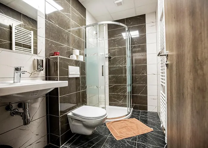 Rabbit 3* Trhovy Stepanov